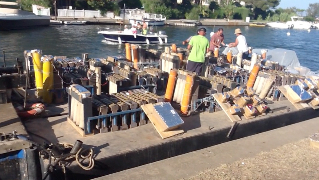 HPCO Installations Pontons Support de feux d’artifices