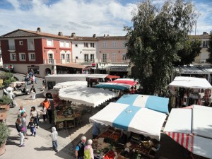 Marché de Port Grimaud