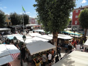 Marché de Port Grimaud